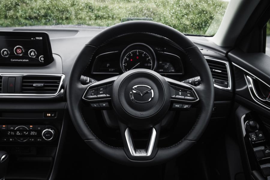 Панель приборов Mazda3 SP25 Astina Sedan (BM) 2016 года  (AU) (фото 4 из 56)